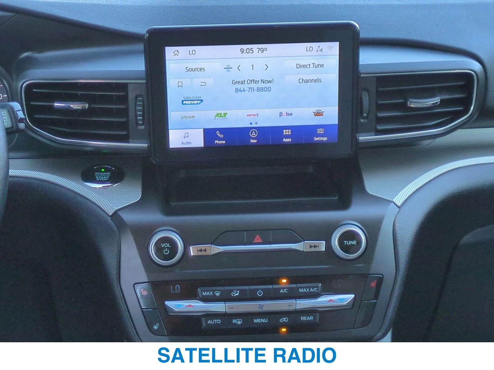 Used 2020 White Ford XLT image 17