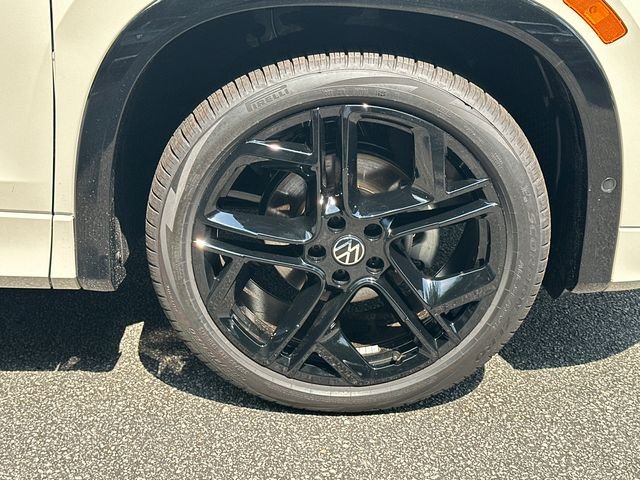 New 2026 Black Volkswagen 2.0T SE R-Line Black image 12