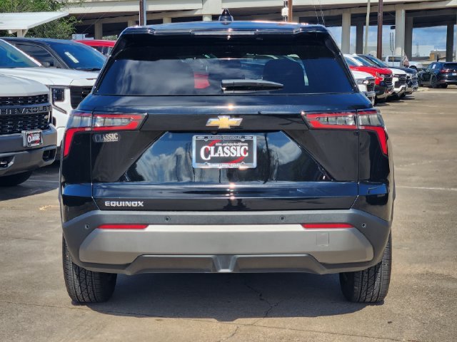 Used 2026 Mosaic Black Metallic Chevrolet LT image 6