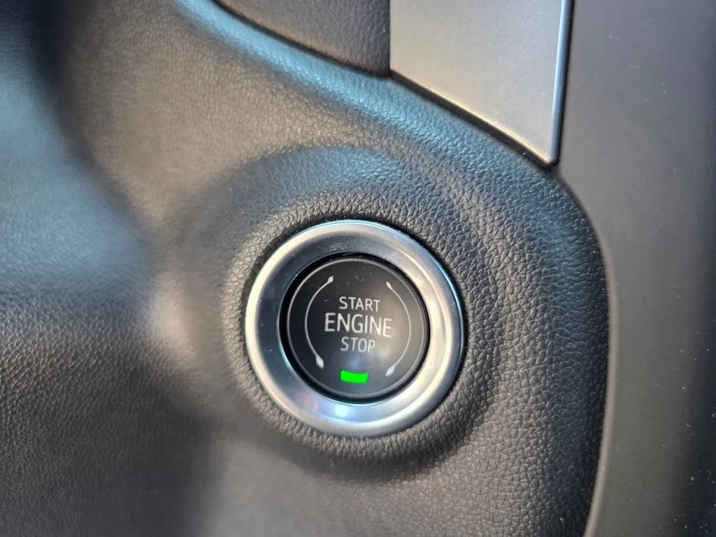 Used 2025 Riptide Blue Metallic Chevrolet Custom image 19