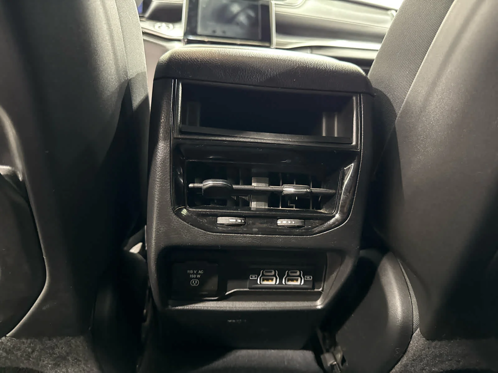 Used 2023 Red Jeep Altitude 4x4 image 13