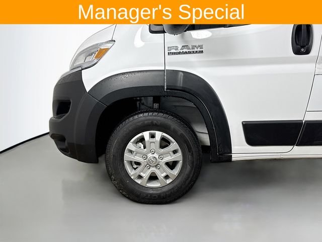 Used 2025 White Ram Low Roof image 21