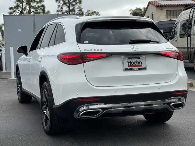 New 2026 Polar White Mercedes-Benz GLC 300 image 7