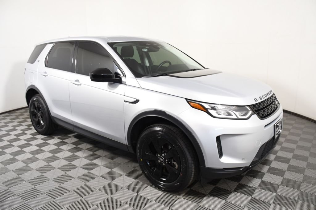 Used 2023 Hakuba Silver Metallic Land Rover S image 8