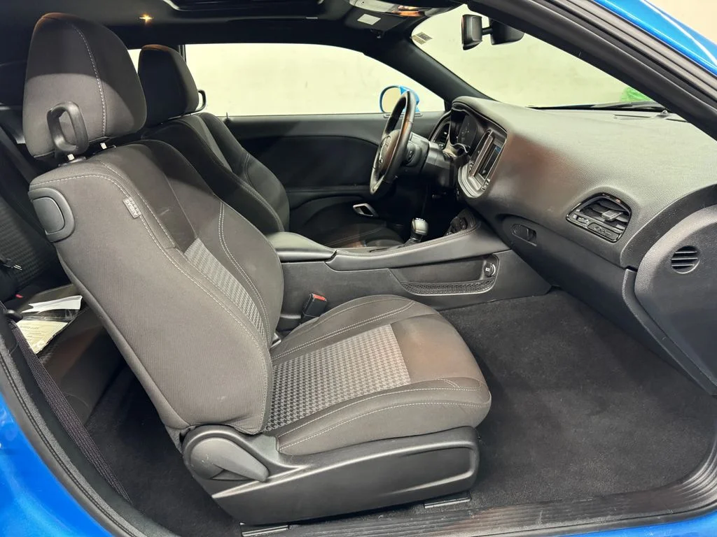 Used 2023 Blue Dodge SXT image 28