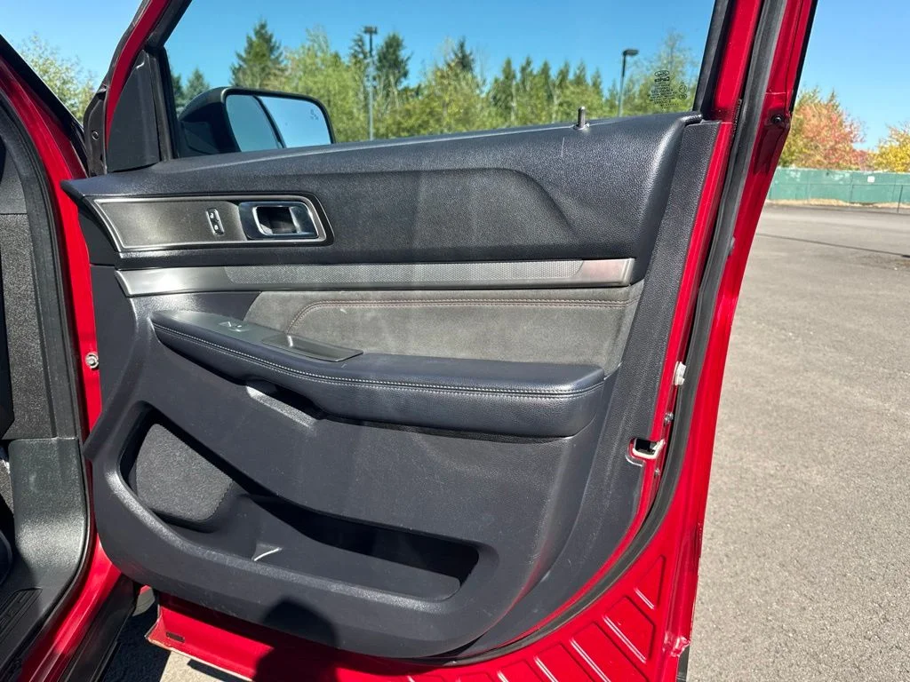 Used 2019 Ruby Red Metallic Ford XLT image 25