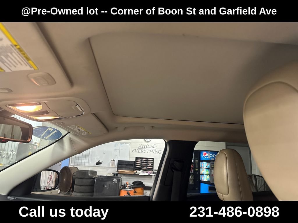 Used 2017 White Jeep Limited image 13