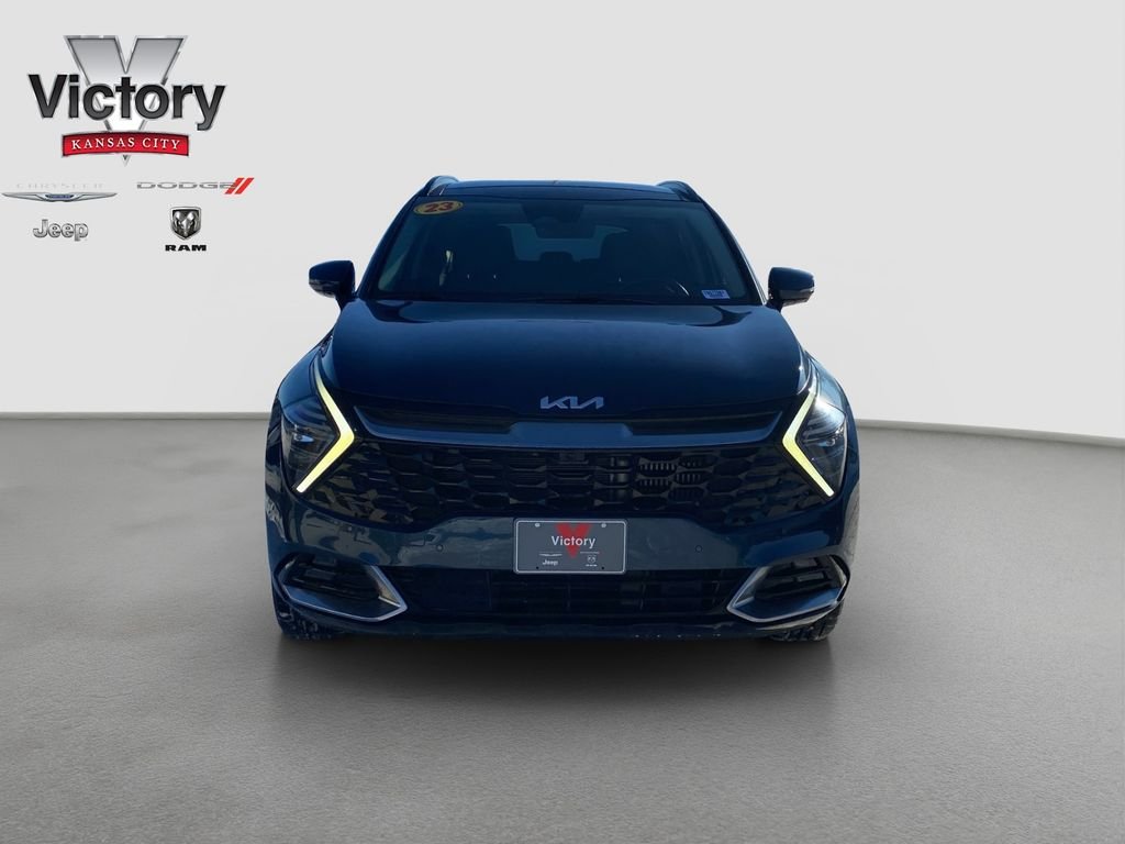 Used 2023 Kia Sportage SX Prestige Hybrid with VIN KNDPXCAG2P7017987 for sale in Kansas City