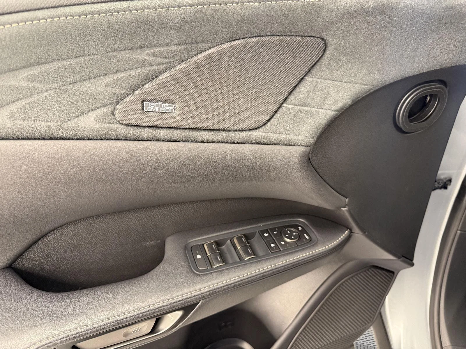 Certified Used 2024 Iridium Lexus RX 500h F SPORT Performance image 12