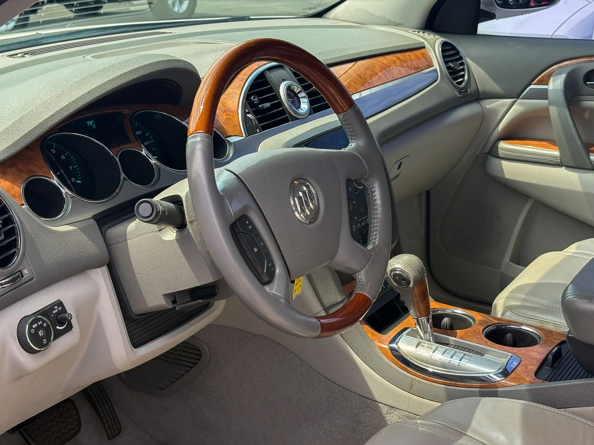 Used 2012 White Buick Leather Group image 2