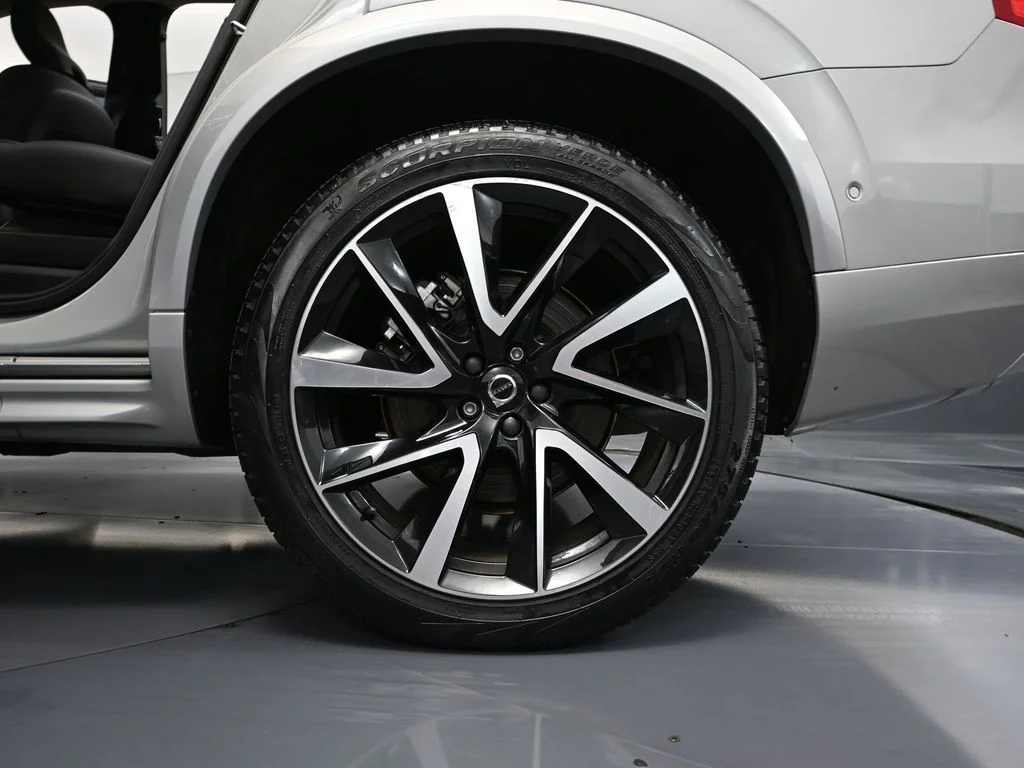 2024 Volvo XC90 Plus - Photo 13