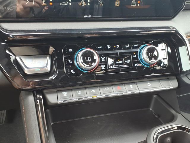 2026 GMC Sierra 2500HD AT4 - Photo 18