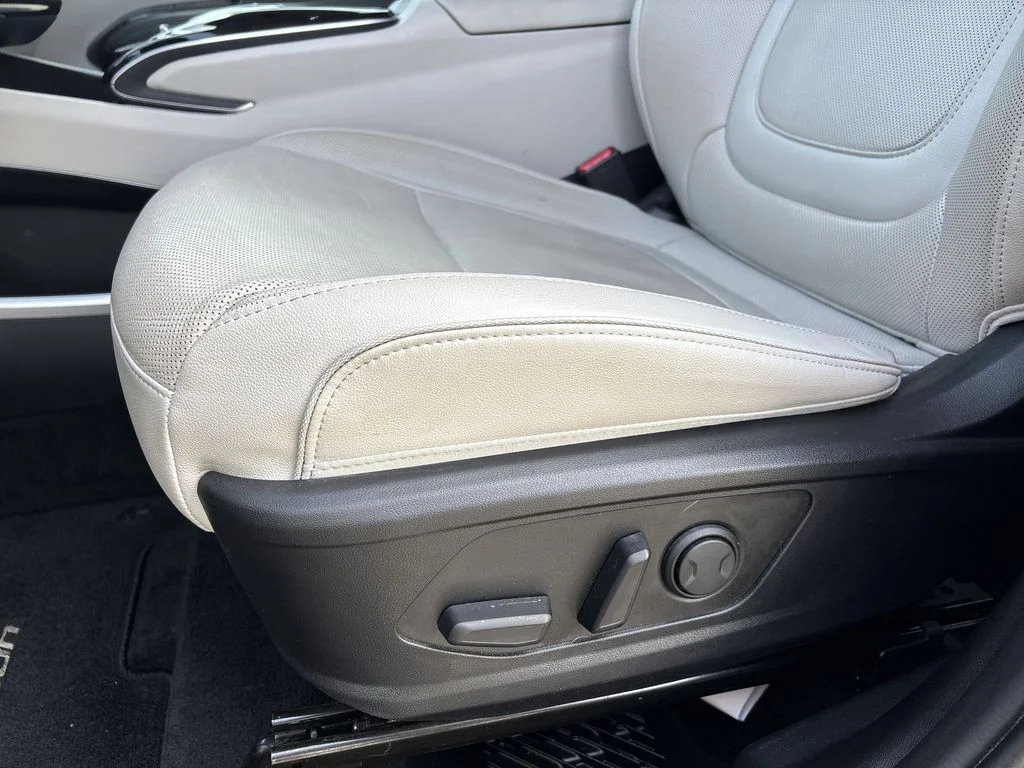 Used 2024 Gray Hyundai Limited image 14