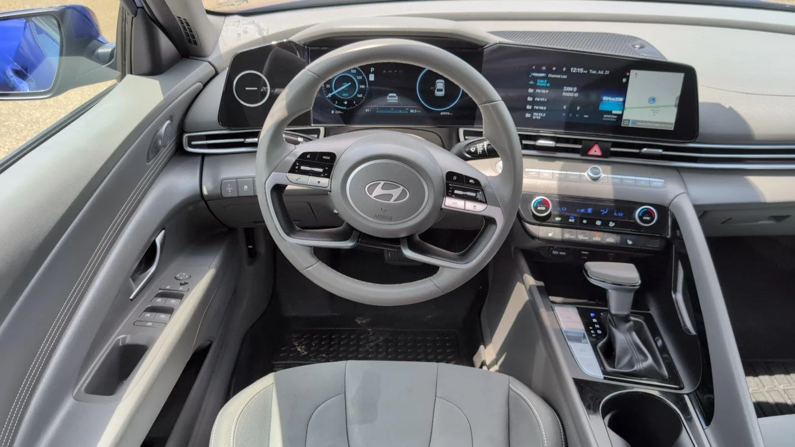 Used 2025 Intense Blue Hyundai SEL Convenience image 20