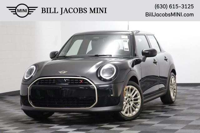 2026 MINI 4 Door Iconic