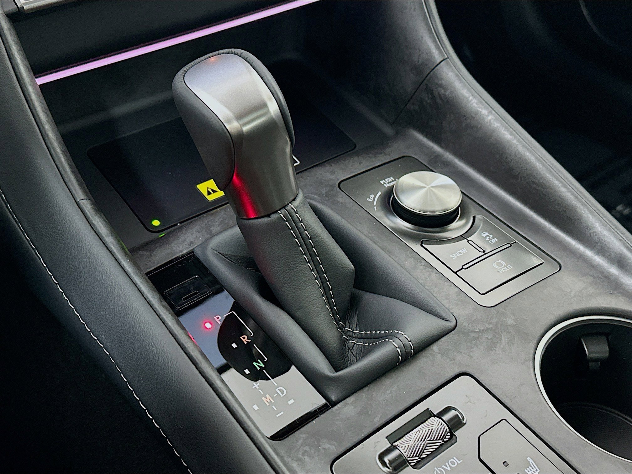 2026 Lexus IS 350 F SPORT DESIGN - Photo 16