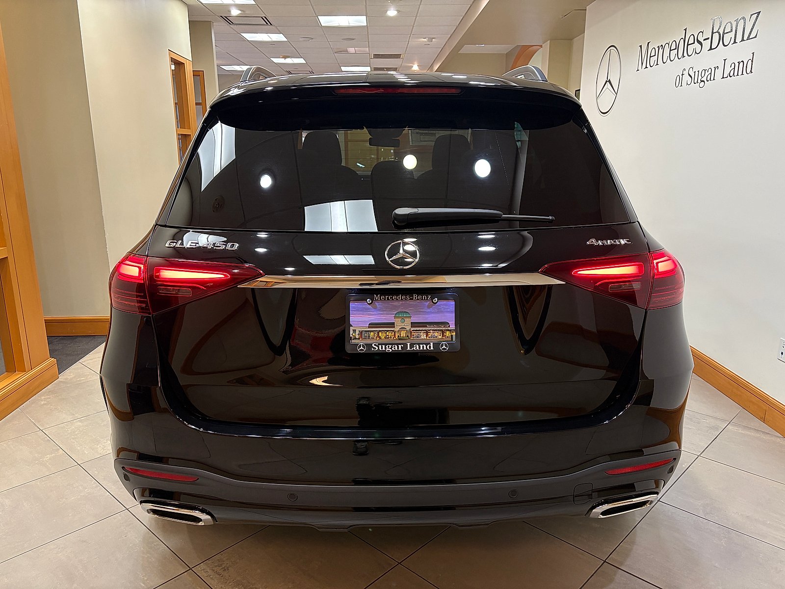 New 2026 Black Mercedes-Benz 4MATIC® image 4