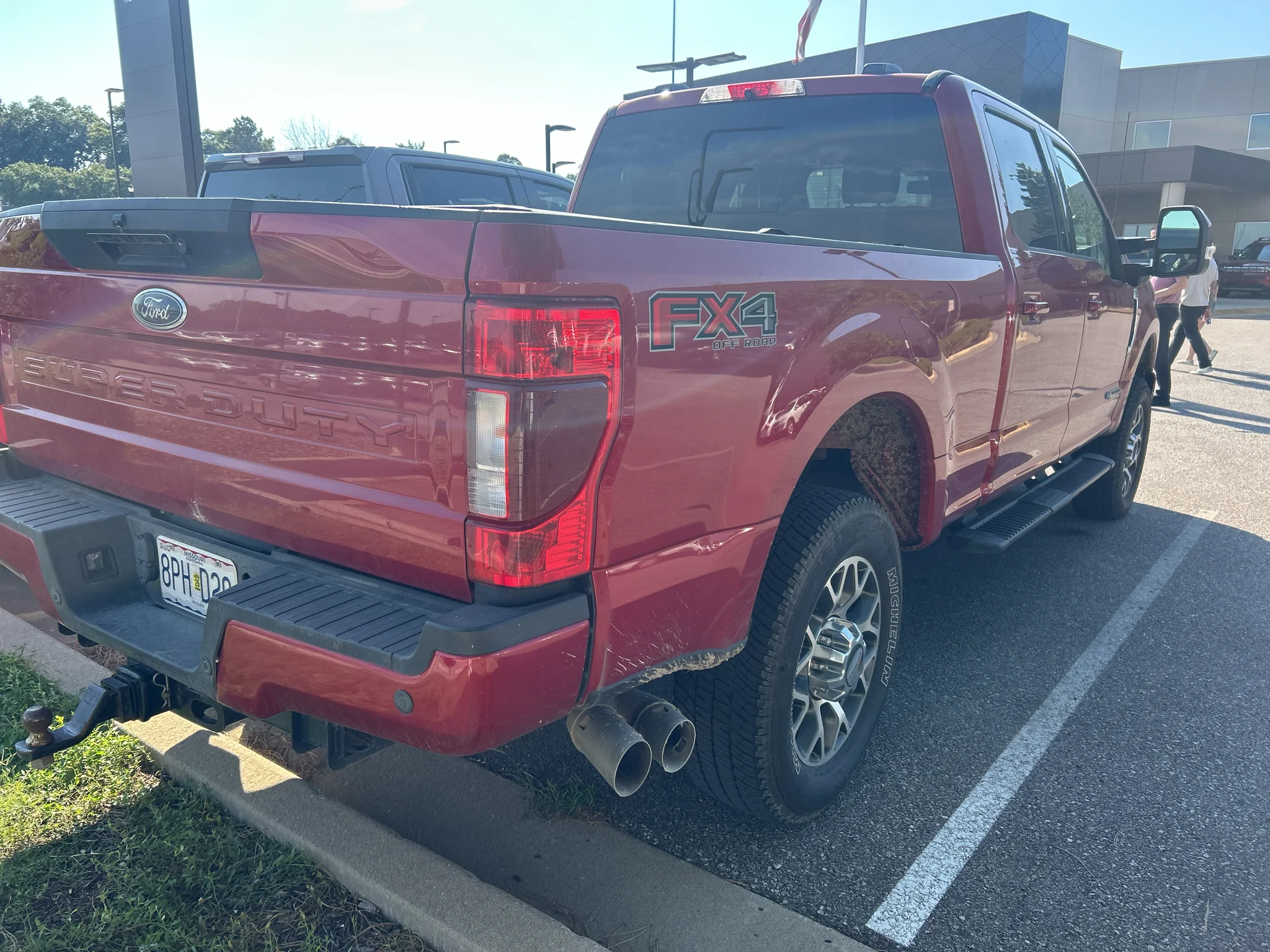 Used 2022 Rapid Red Metallic Tinted Clearcoat Ford LARIAT image 2