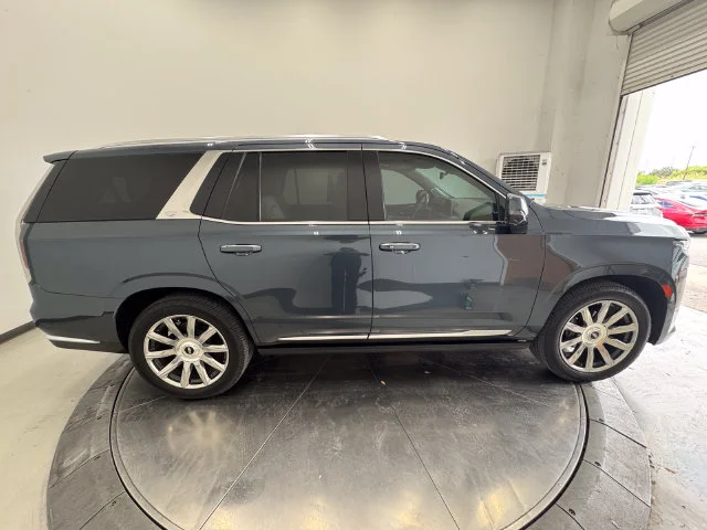 Used 2021 Shadow Metallic Cadillac Premium Luxury Platinum image 14