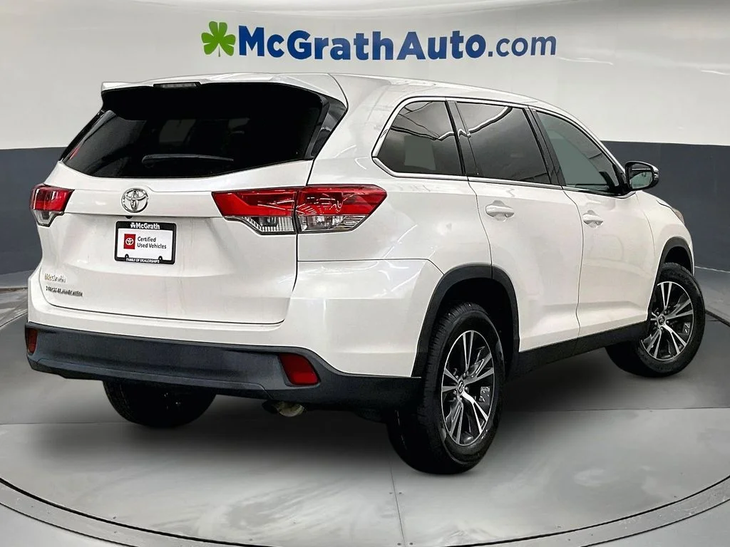 Certified Used 2019 White Toyota LE image 16