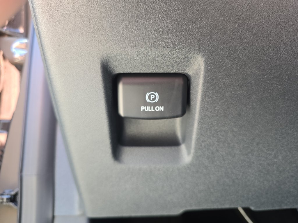 New 2027 Marsh Gray Ford Tremor® image 15
