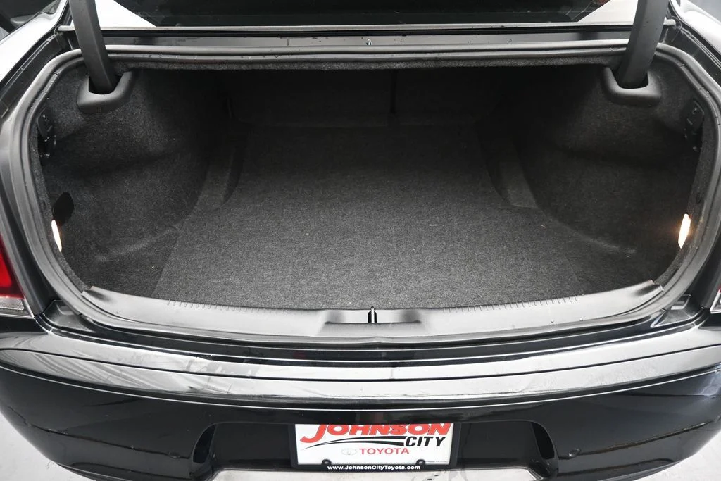 Used 2022 Black Chrysler Touring image 22