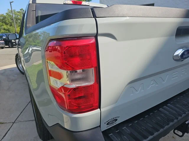 Used 2024 Green Ford XL image 29