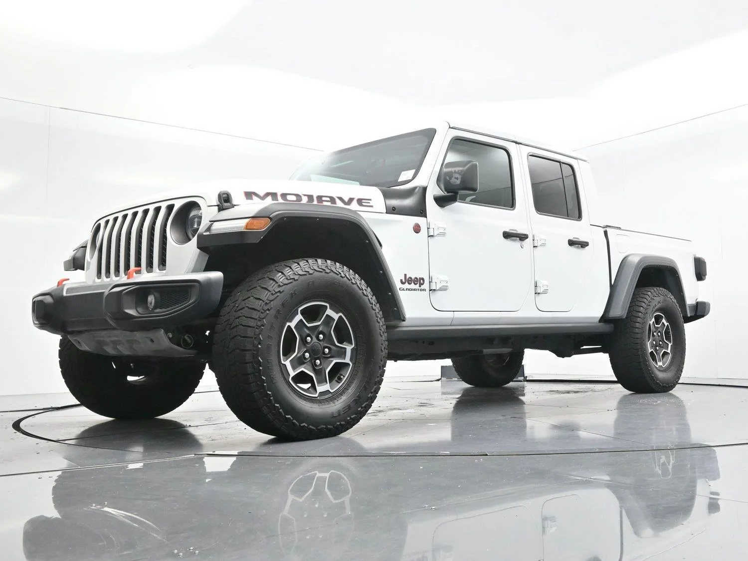 Used 2022 Bright White Clearcoat Jeep Mojave image 44