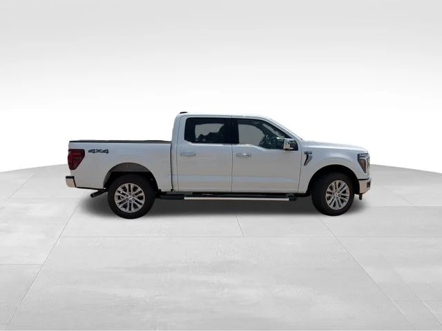 Used 2026 White Ford Lariat image 7