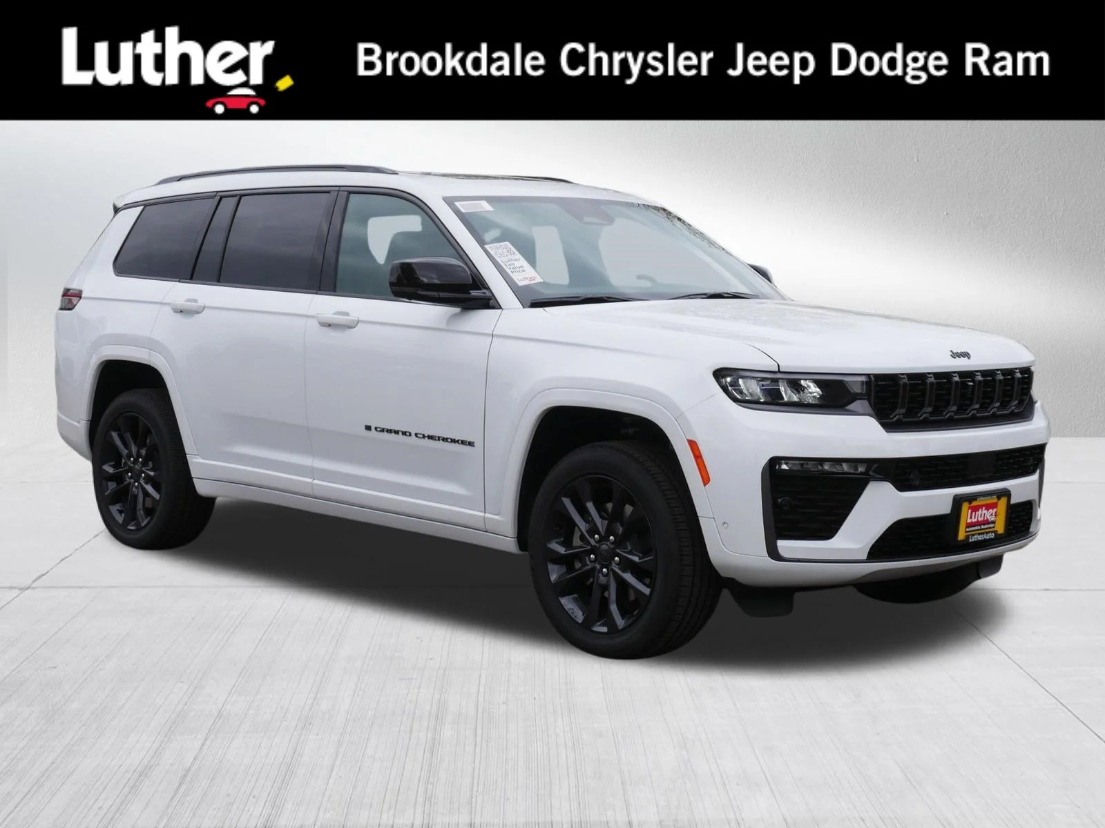 New 2026 Bright White Clear-Coat Exterior Paint Jeep Limited Reserve image 1