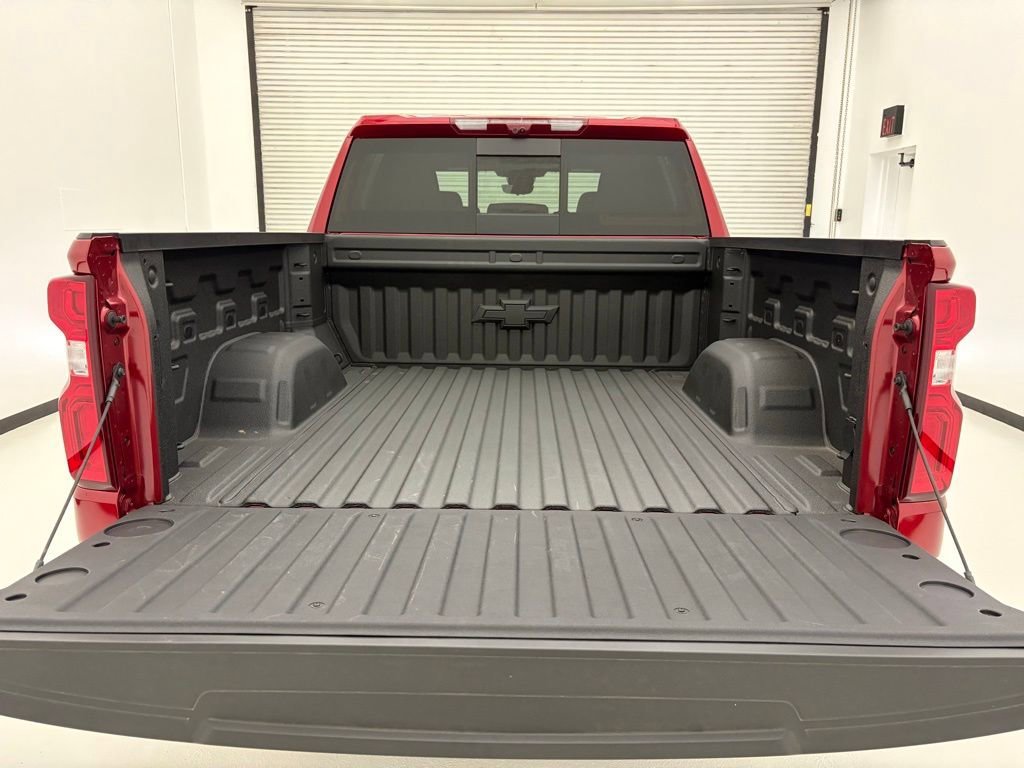 New 2026 Radiant Red Tintcoat Chevrolet High Country image 57