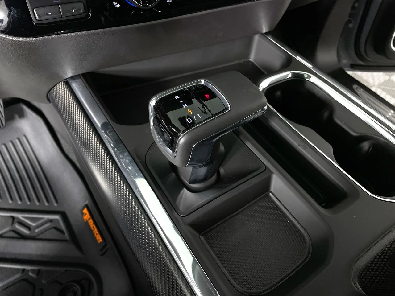 2025 Chevrolet Silverado 1500 RST - Photo 114