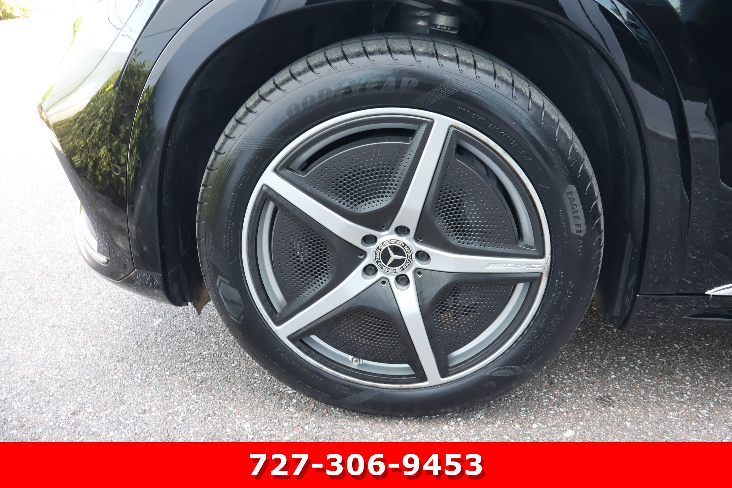Certified Used 2023 Obsidian Black Metallic Mercedes-Benz EQS 580 image 14