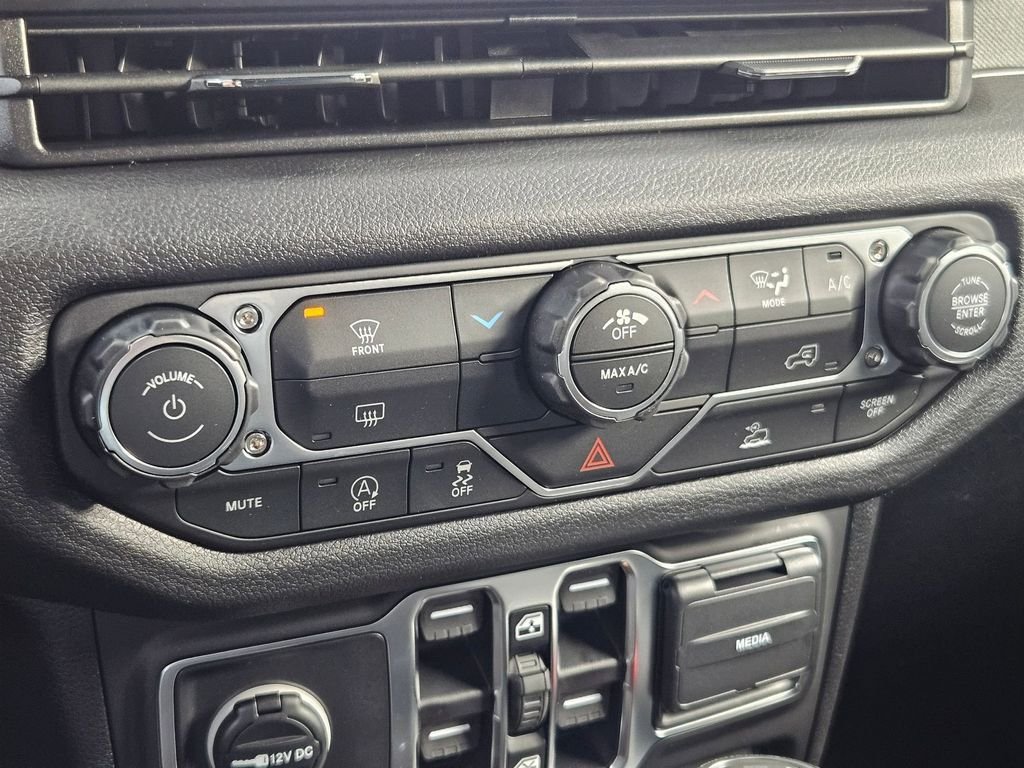 2026 Jeep Wrangler 4-Door Willys - Photo 27