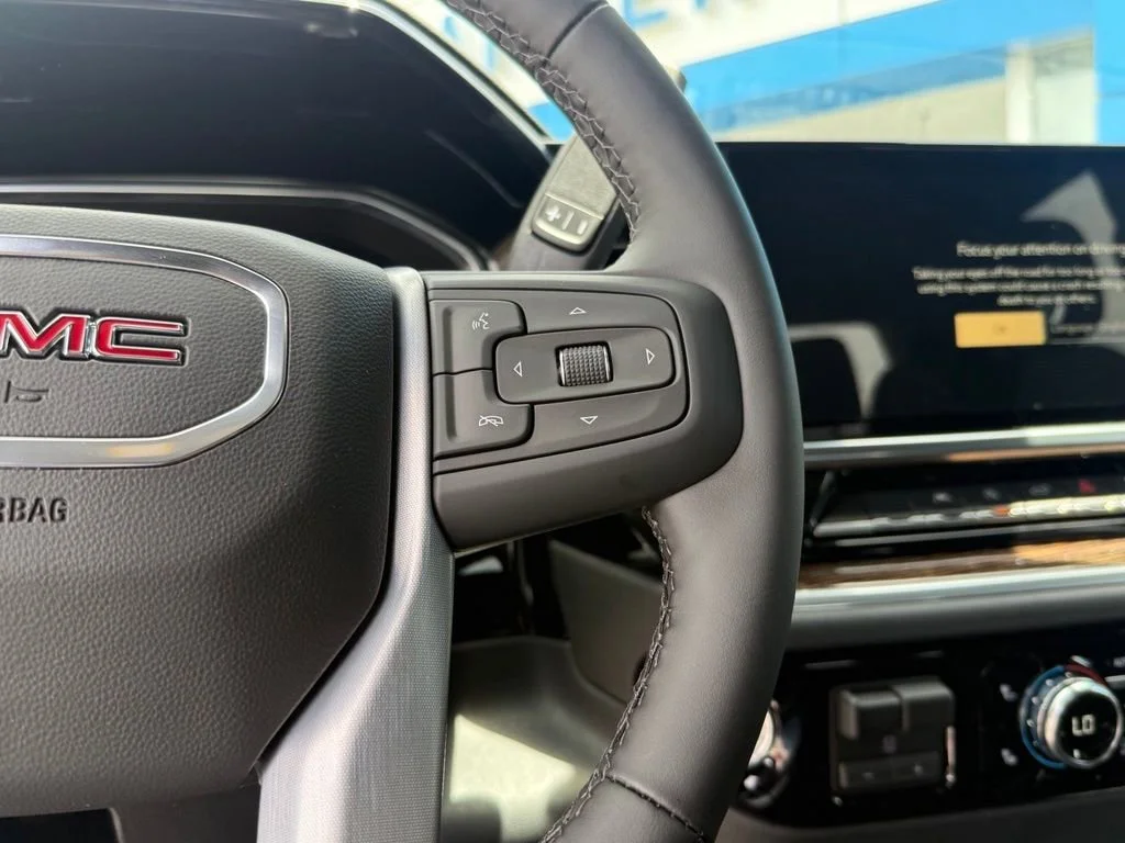 New 2026 Summit White GMC Elevation image 21