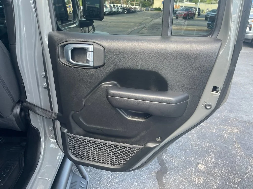 Used 2021 Sting Gray Clearcoat Jeep Unlimited Willys image 19