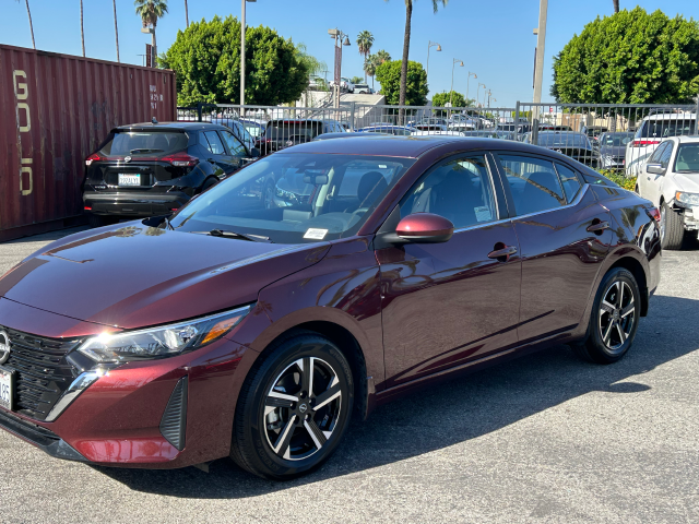 Used 2025  Nissan SV image 4