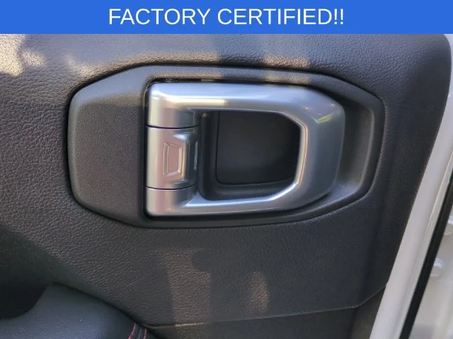 Used 2024 White Jeep Rubicon image 27