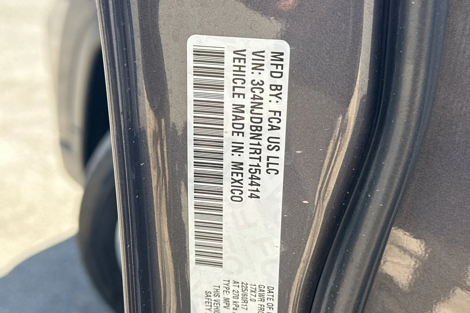 Used 2024 Gray Jeep Latitude image 28