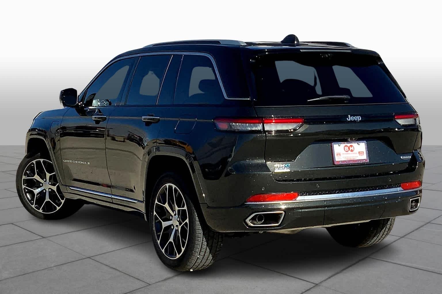 2023 Jeep Grand Cherokee Summit Reserve 4xe - Photo 13