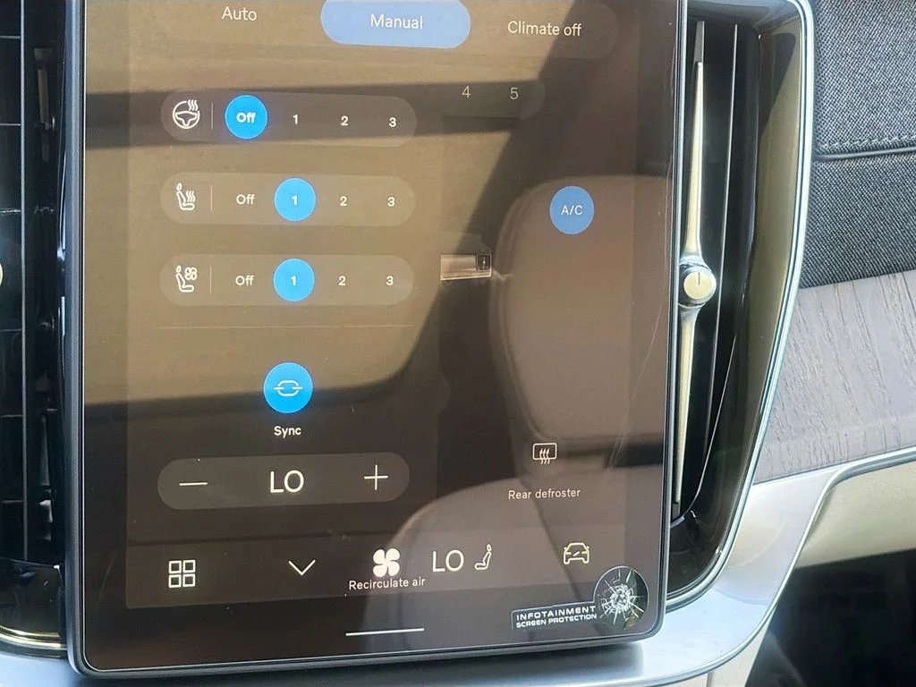 2026 Volvo XC90 Ultra - Photo 21