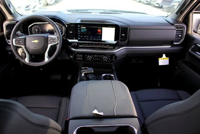 2026 Chevrolet Silverado 1500 LTZ - Photo 16