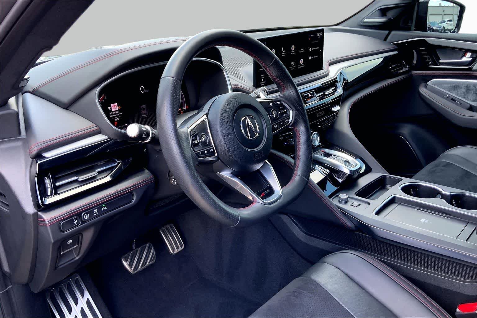 Used 2025 Liquid Carbon Metallic Acura w/A-Spec Package image 17