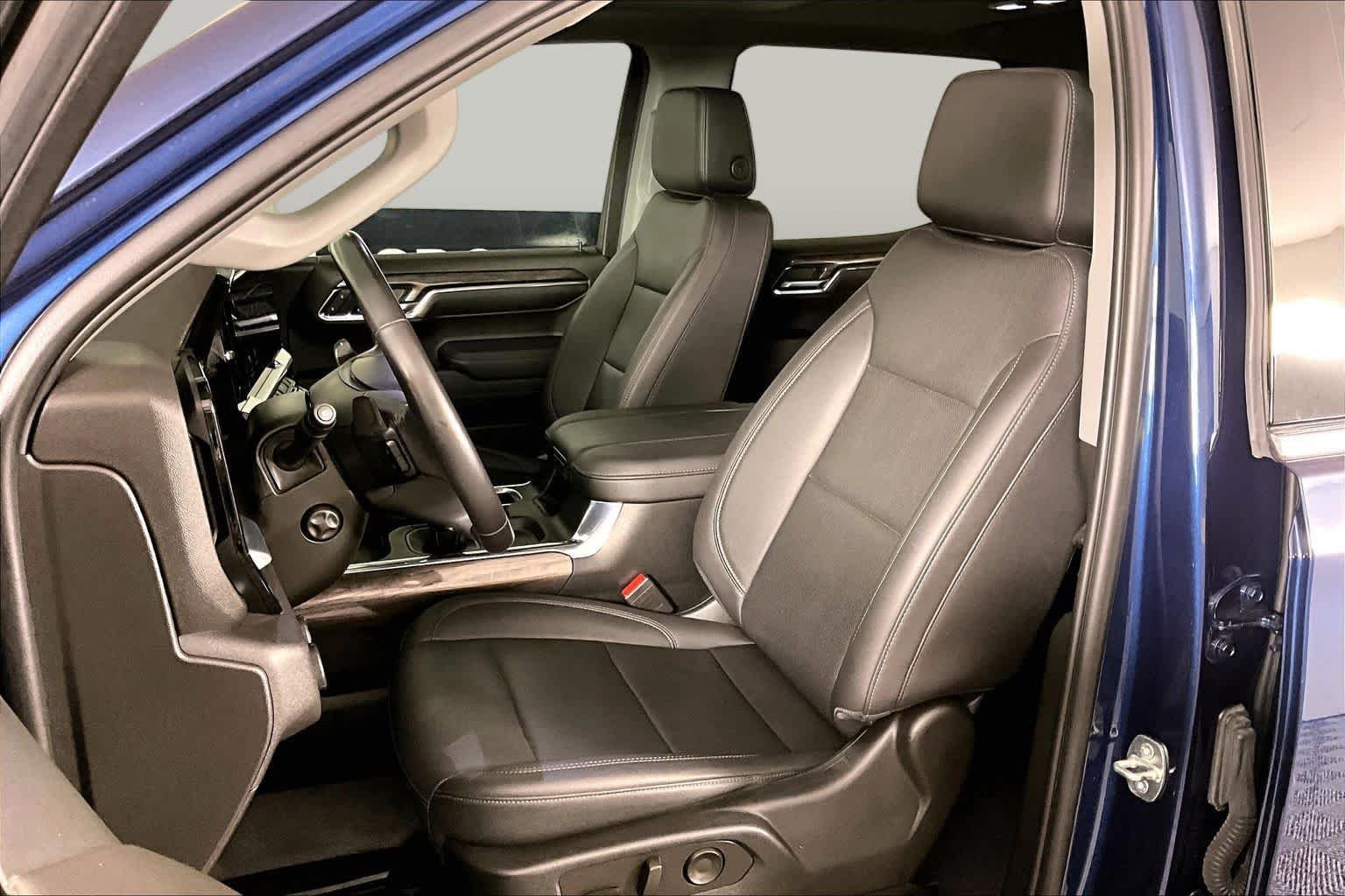 Used 2023 Northsky Blue Metallic Chevrolet LTZ image 8