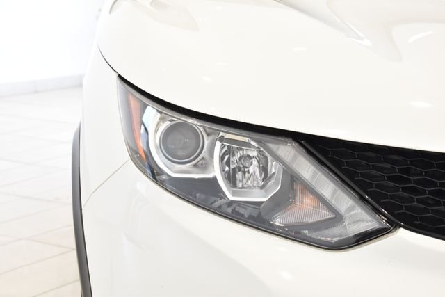 Used 2018 Nissan Rogue Sport S with VIN JN1BJ1CR3JW284912 for sale in Kenosha, WI