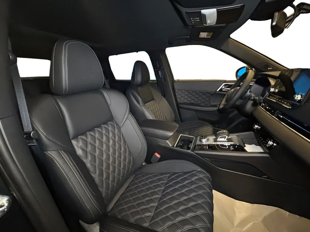 New 2026 Moonrock Gray Nissan Platinum image 15