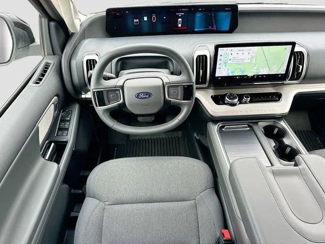New 2026 Oxford White Ford Active image 16