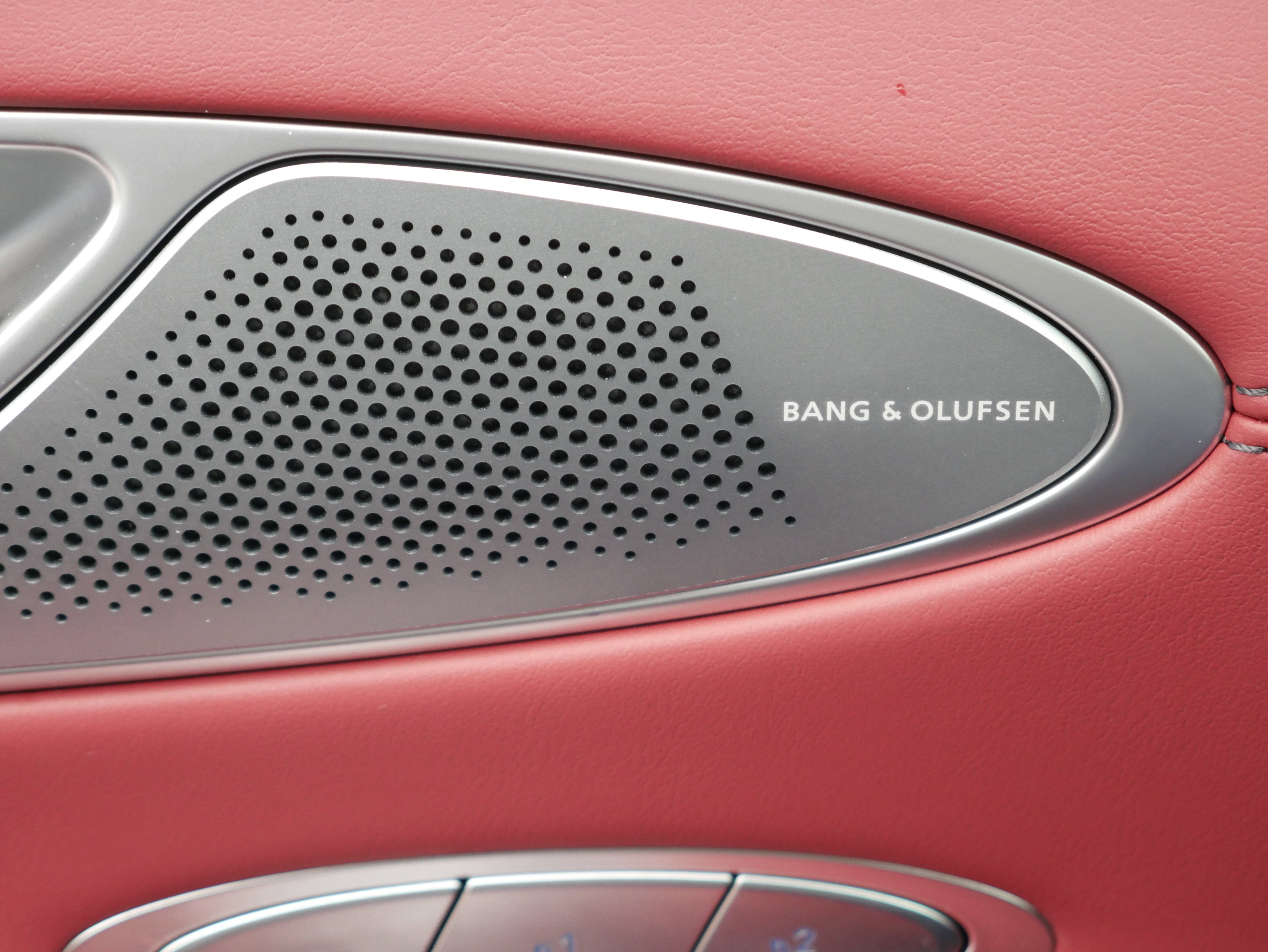 2026 GENESIS GV70 Sport Advanced - Photo 31