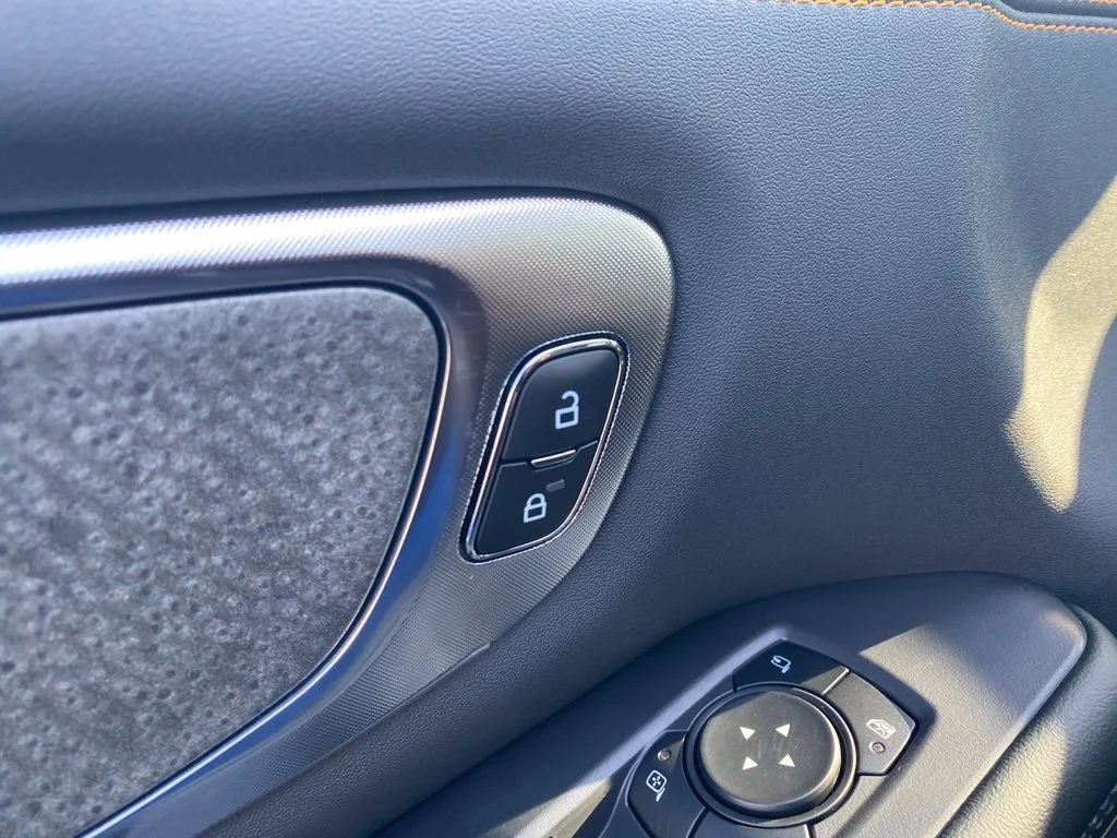 New 2027 Agate Black Metallic Ford Tremor® image 12
