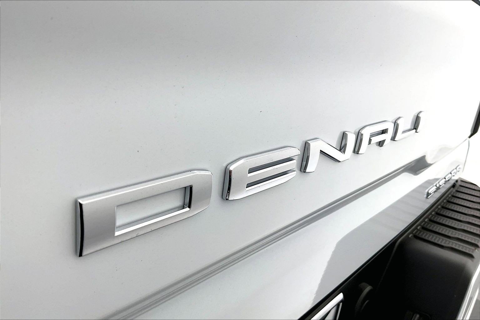 2026 GMC Sierra 2500HD Denali - Photo 17